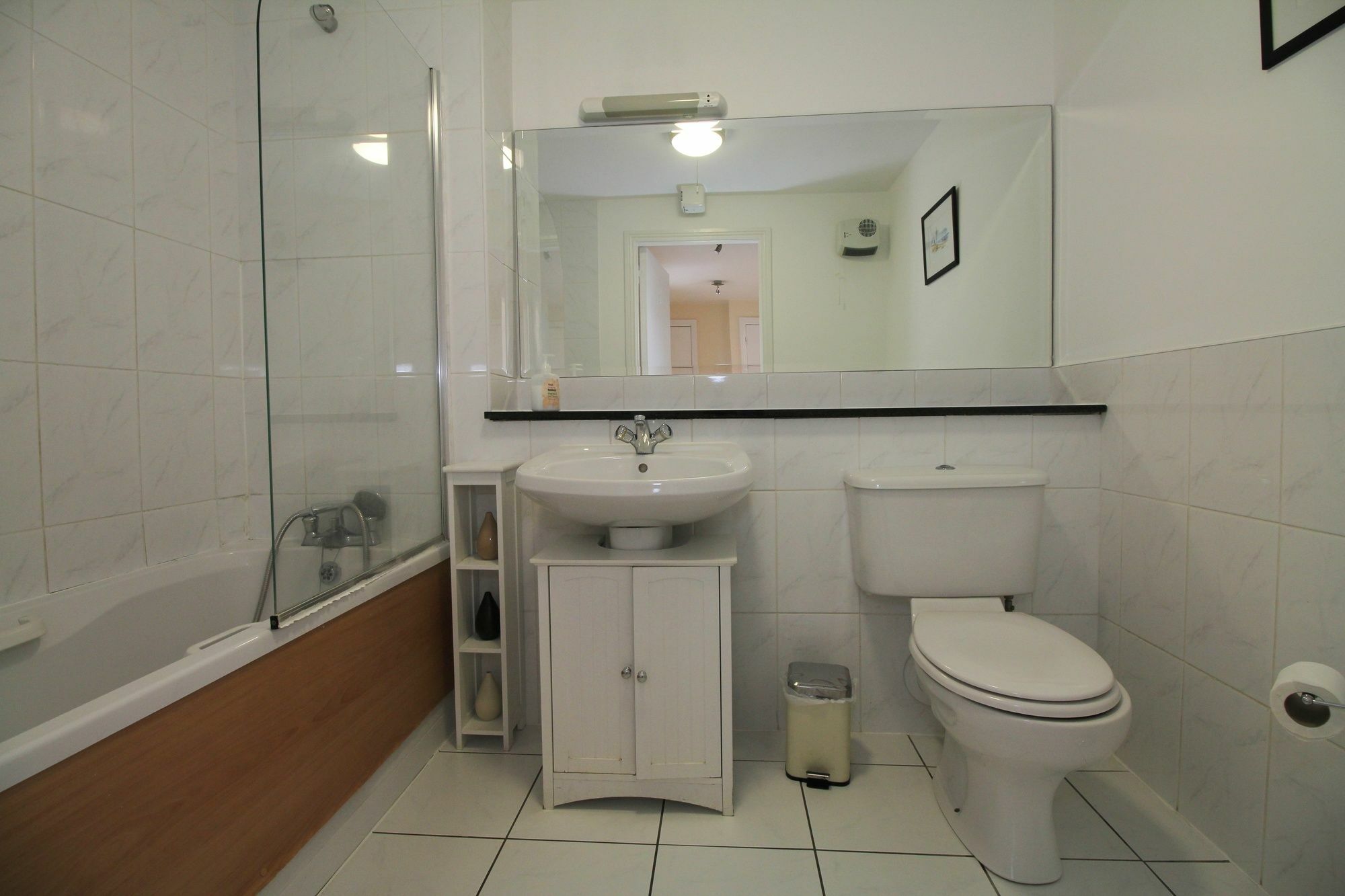 Point Village Modern Apartment Dublin Buitenkant foto